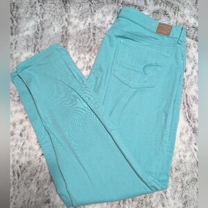 ♏Women's American Eagle Super Strech Crop Jeans♏